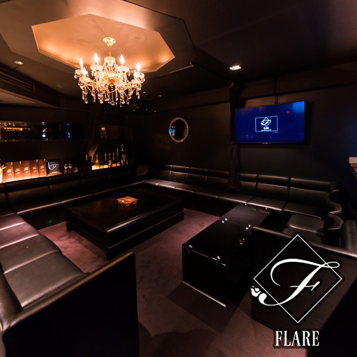 FLARE 店内